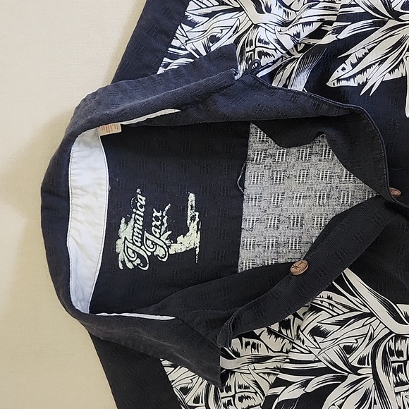 Jamaica Jaxx Black and Off White Leaves/Frons Hawaiian Short Sleeve Men's Shirt - Picture 7 of 12
